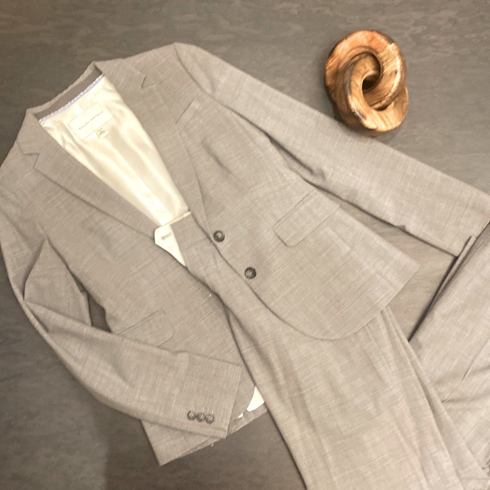 Banana Republic Heather Gray Women’s Suit